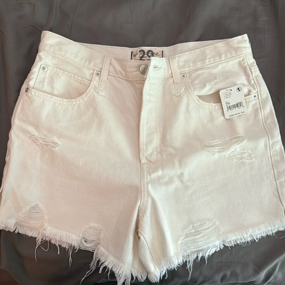 We The Free Pants - NWT We the Free cutoff denim shorts white/cream